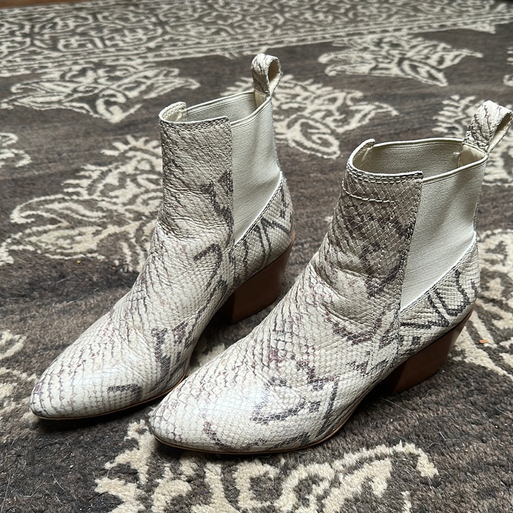 Matisse - Picture 2 of 5